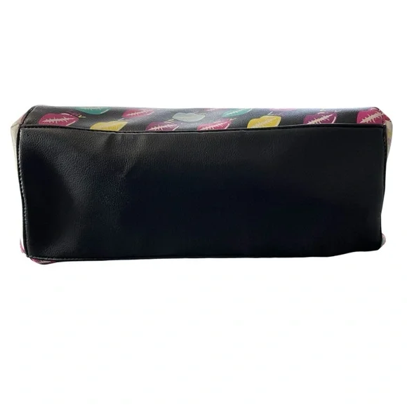 Betsey Johnson Luv Multicolor Bag Lips Kisses Crossbody Purse Cloud/Rainbow Tag - Picture 6 of 16